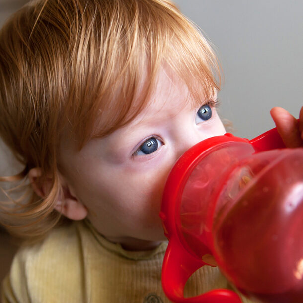 Guide to NonToxic Sippy Cups for Babies and Toddlers (2021)